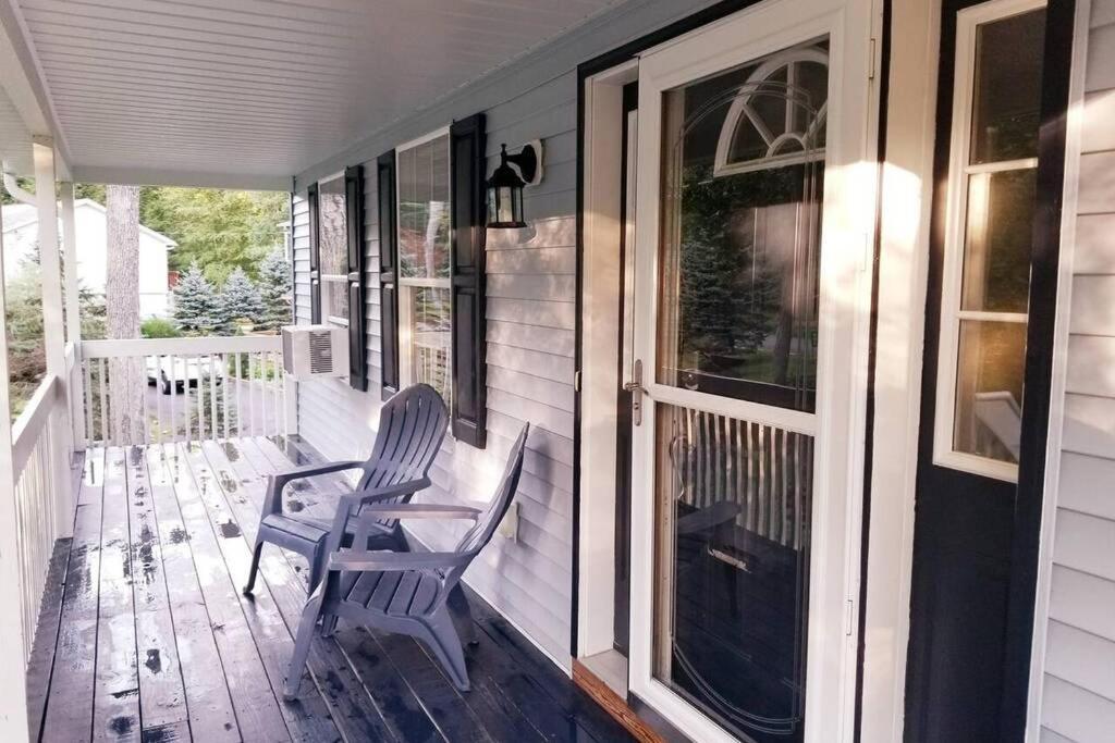 *Amenity-Filled Waterfront Oasis @Saw Creek Estates Near Waterfalls And Hiking* East Stroudsburg Bagian luar foto